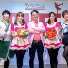 CHEF: Bibimbap vs Chilli Crab Cooks Up A Feast At RWS Singapore