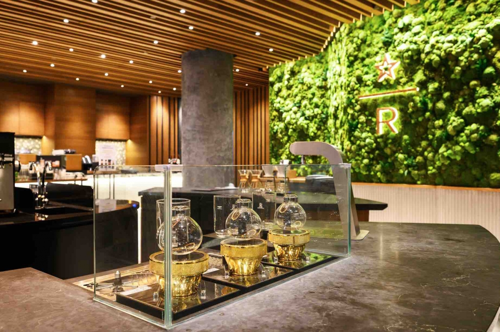 Starbucks Jewel Changi Airport Largest Flagship With Local Surprises
