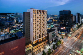 Mercure Ambassador Seoul Hongdae – Take In Arts, Music & Youth Spirit