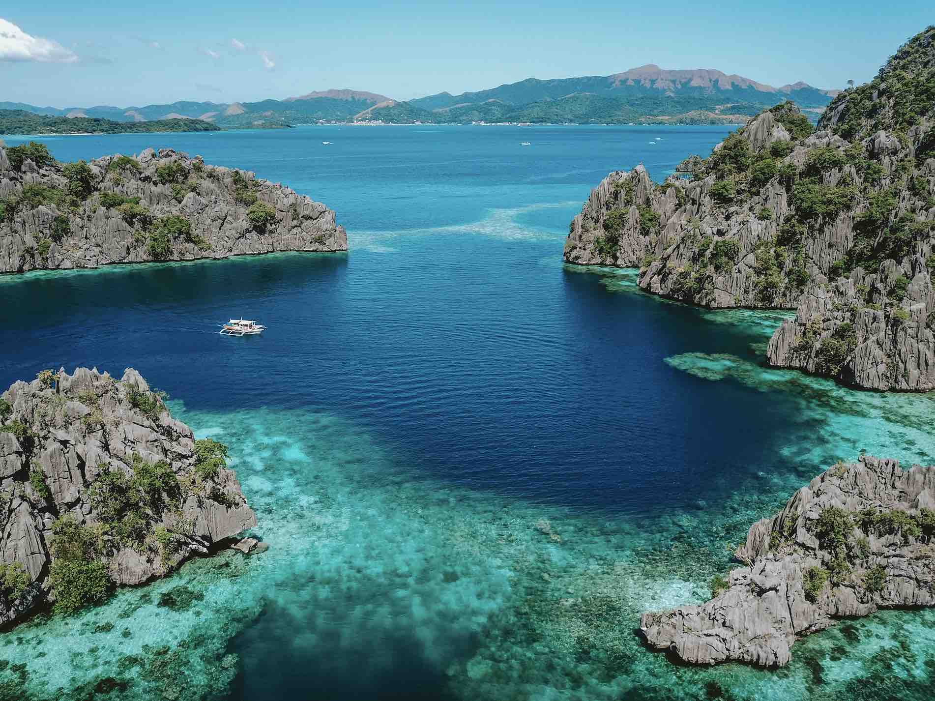 How to Plan The Perfect Island-hopping Trip In The Philippines